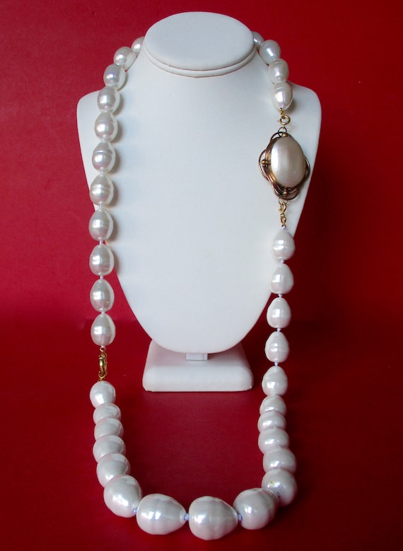South Sea 20mm Baroque White Pearl Necklace With Victorian Pendant