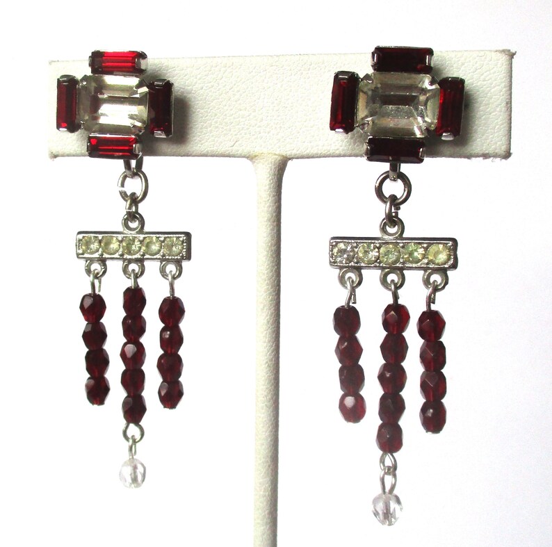 Pair of Vintage Red /& Clear Crystal Deco Screw Back Earrings from the 1930/'s