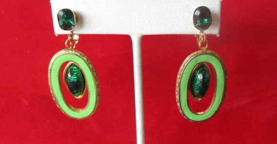 Pair of Vintage Screw Back Peacock Eye Earrings With Light Green Enamel