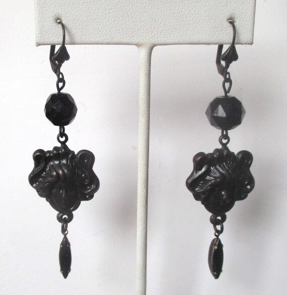 Pair of Vintage Steampunk Earrings in the Victori… - image 2