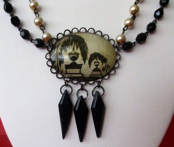 Vintage Victorian-Style Mourning Cameo  Necklace/… - image 2