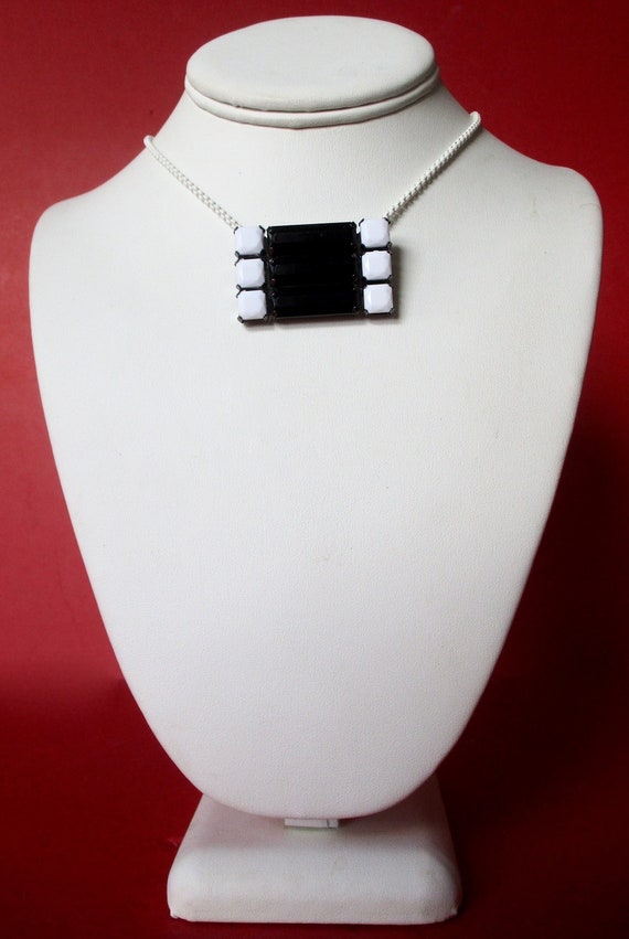 Vintage Art-Deco Glass & Metal Necklace/Boho/Shabby Chic