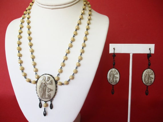 Vintage Jewelry Set:  Glass Bead Necklace With Glass Cameo Pendant & Matching Glass Earrings/Boho/Hippie