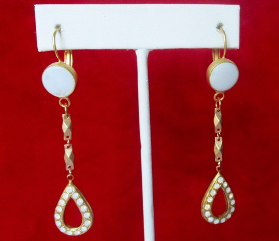 Pair of Vintage Matte Brass Earrings With Mother-of-Pearl & Opaline Teardrop/Hippie/Boho/Wedding/Shabby Chic