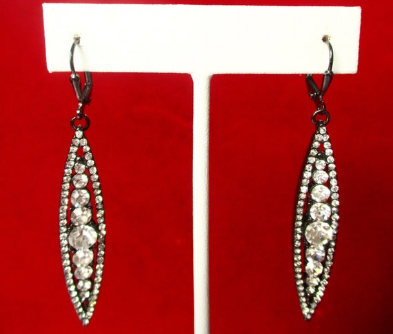 Pair of Vintage Crystal Rhinestone Earrings/Boho/Shabby Chic