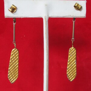 Pair of Art-Deco Vauxhall Glass Earrings image 5