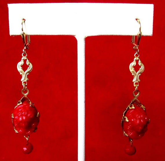Pair of Vintage Red Glass Cameo Earrings/Boho/Hippie/Shabby Chic