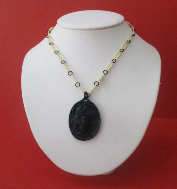 Vintage Celluloid Necklace With Celluloid Pendant
