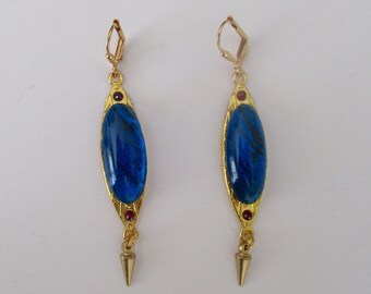 Pair of Vintage Morpho Butterfly Hippie/Boho Earrings With Natural Garnets