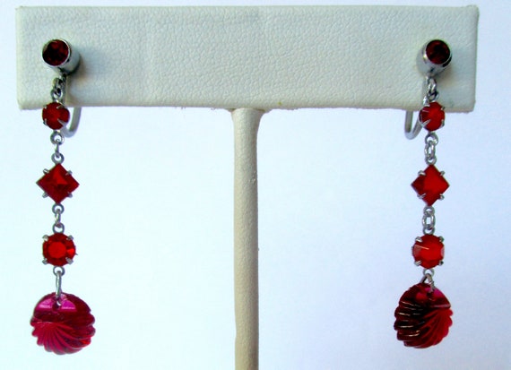 Pair of Vintage Art-Deco Red Paste  Screw Back Earrings/Boho/Hippie