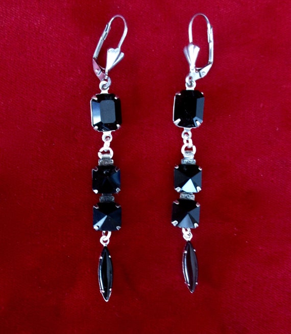 Pair of Vintage 3-Inch Black Glass Earrings With … - image 3