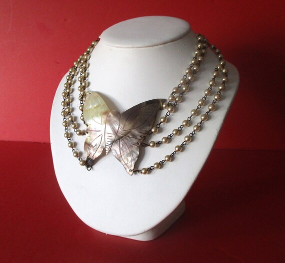 Vintage Mother-of-Pearl & Glass Pearl Necklace/We… - image 1