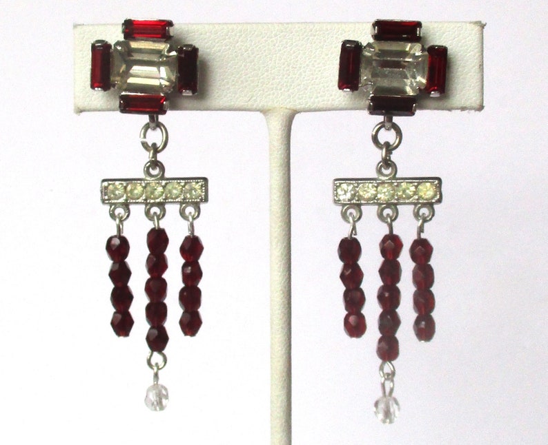 Pair of Vintage Red /& Clear Crystal Deco Screw Back Earrings from the 1930/'s