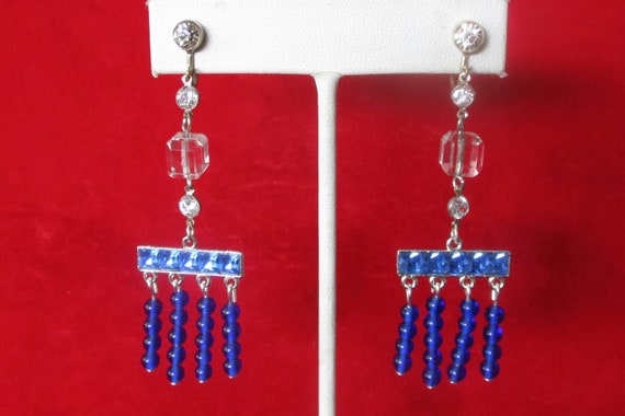 Pair of Vintage Art-Deco Screw-Back Blue & Clear Paste Earrings