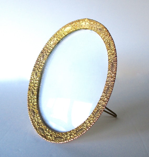 Antique Oval Brass Photo Frame With Easel Back & Original Convex Glass