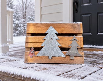 Vintage Christmas Tree Pallet Wood Sign, Repurposed Gas Can Metal Art