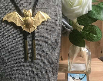New! Giant Golden Brass Bat Bolo Tie Necklace Handmade Wedding Gift Men Women Kids Customize Braided Cord Western Cowboy