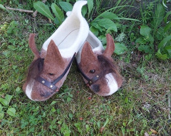 Felt child slippers  Felted baby clogs Horses Woolen children size clogs Horses felt slippers Horses clogs Gift for baby