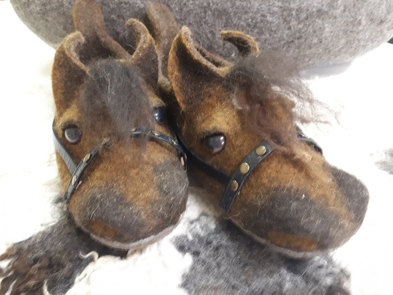 HORSES slippers-woolen slippers-warm slippers-FELT slippers-3D horses slippers-horses clogs-warm shoes-brown horses slippers-felt shoes image 5