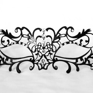 Blace lace laser cut metal masquerade mask, New year&#39;s masquerade masks fit for masquerade ball parties
