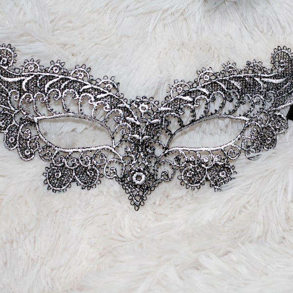 Masquerade Maske, Spitze Masquerade Silber mit schwarzer Maske, Metallic Silber mit schwarzer Maske perfekt für Maskenball Partys