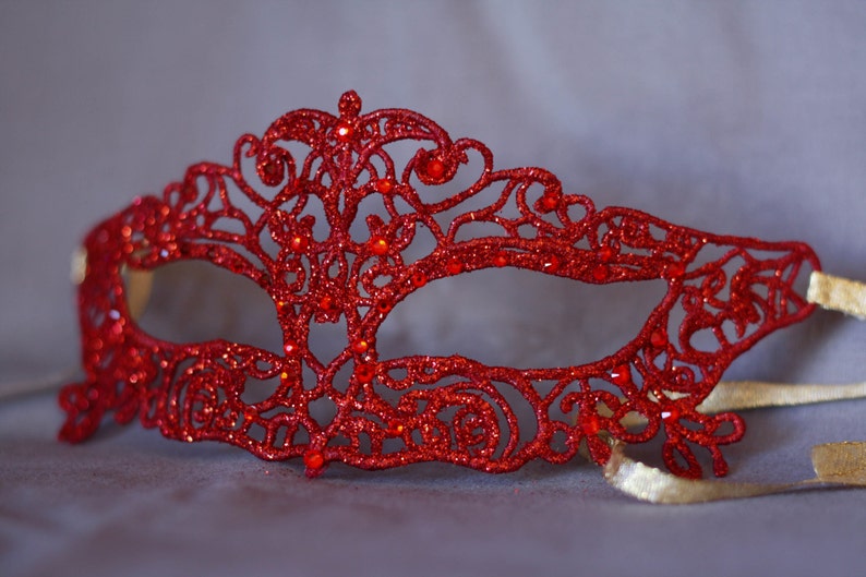 Rusty red / Red lace masquerade mask fit for masquerade ball Etsy