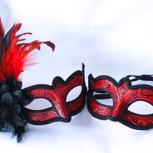 Red and Black phantom his and hers couples masquerade masks for masquerade ball parties, Masquerade mask with feathers