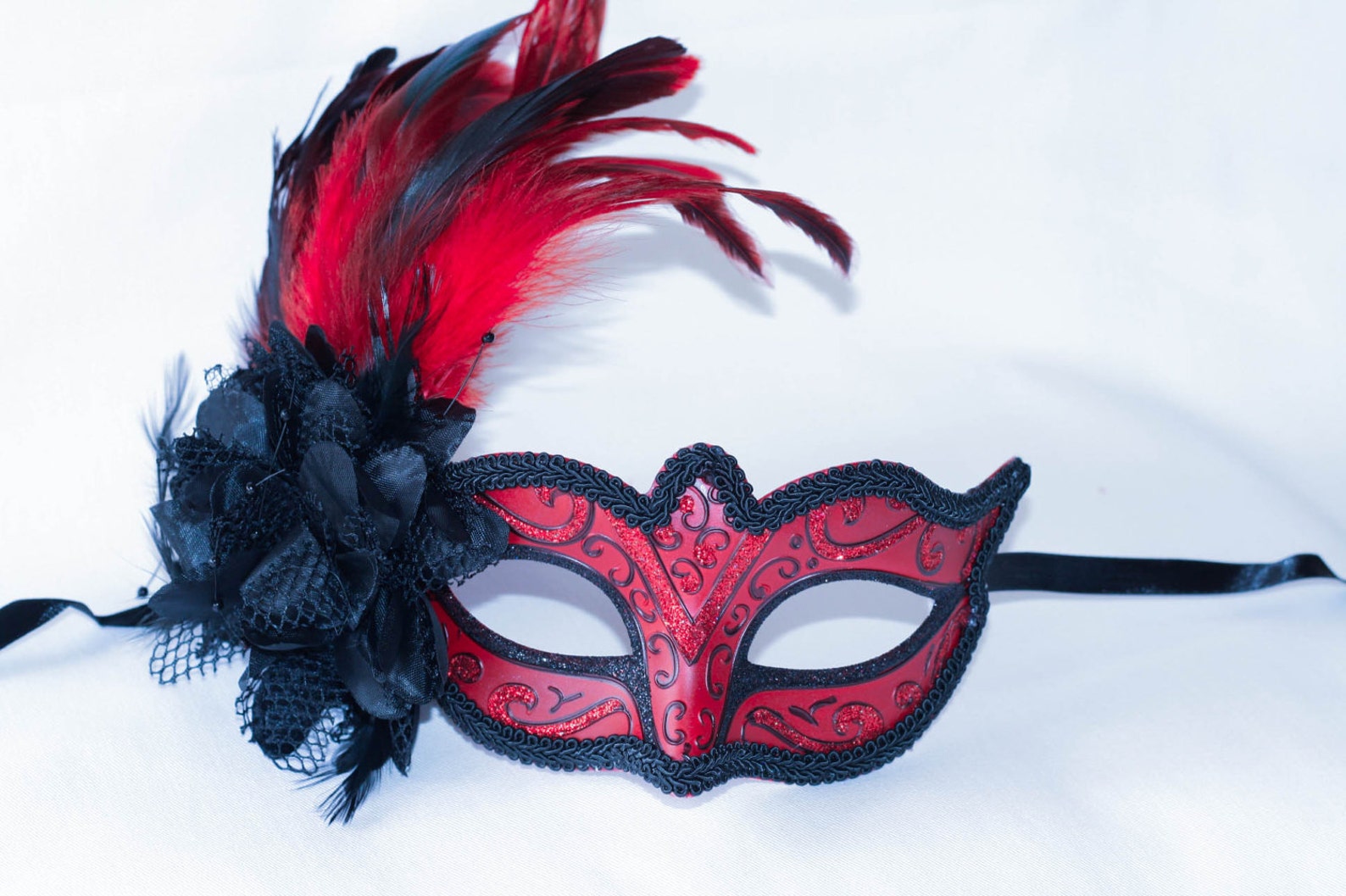 Phantom Black and red masquerade mask with feathers Hers | Etsy