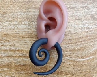 Black Swirl Flexible Fake Gauge Stud Earrings