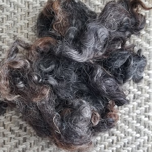 Wool - 1 oz Dark Charcoal/Black Washed Curly Wool for Jangles Beard or doll hair