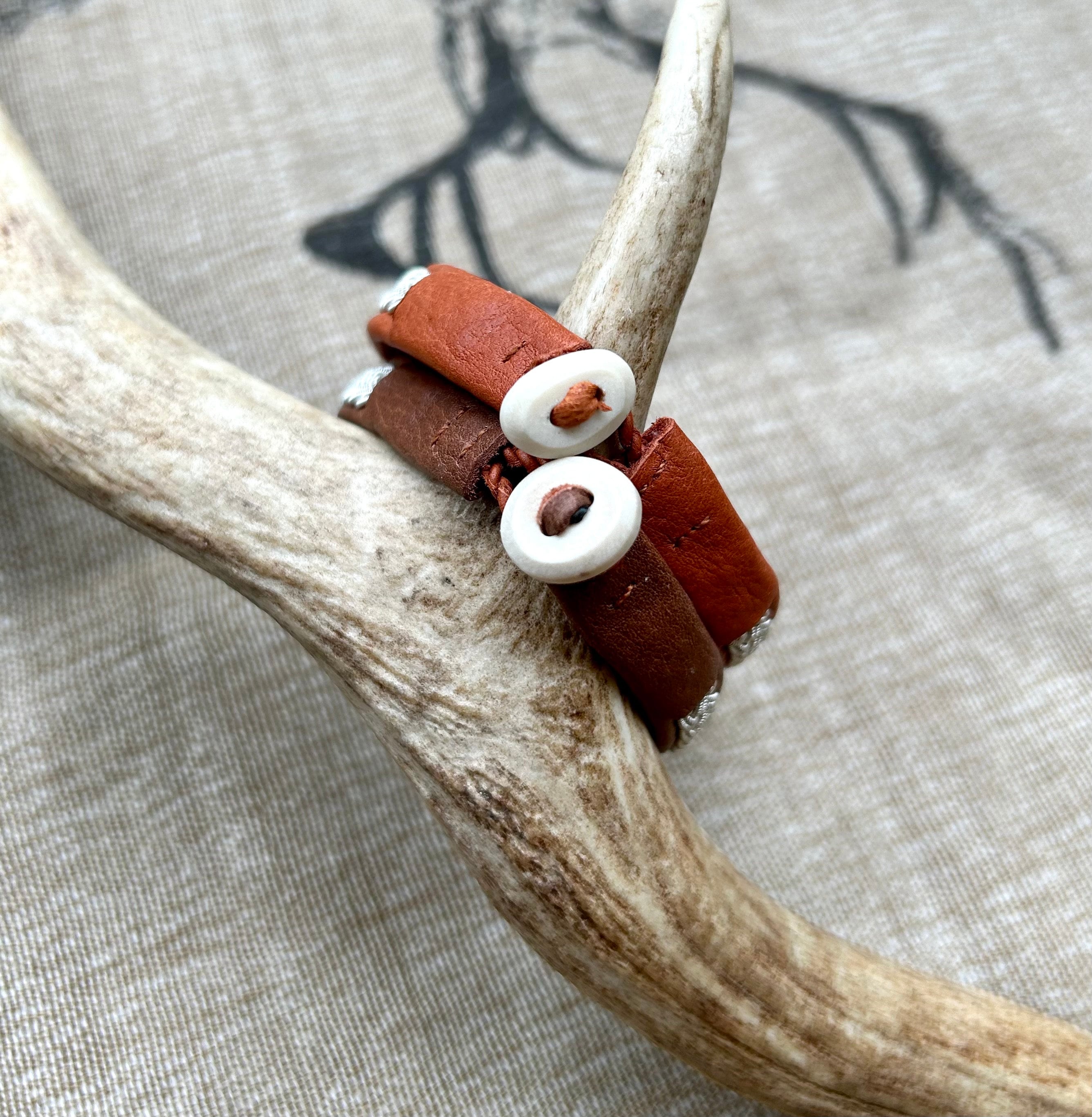 Traditional Sami Reindeer Leather Bracelet With Pewter and