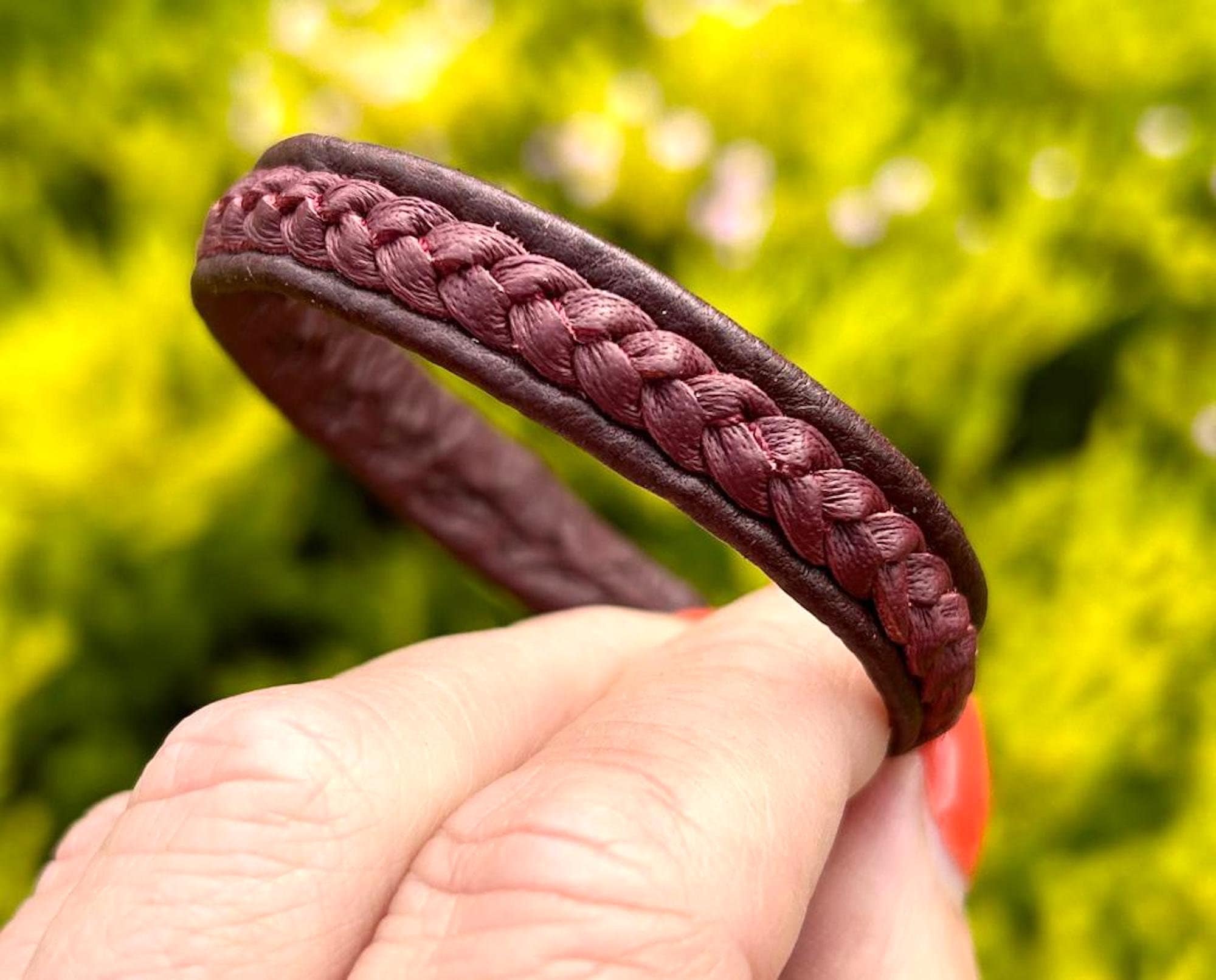 Men's braided leather bracelet. Unisex kangaroo lace and reindeer