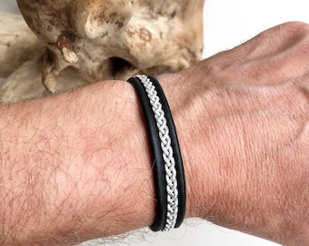 Sami Lapland reindeer leather bracelet with flat pewter. Nordic inspired Men's braided bracelet.