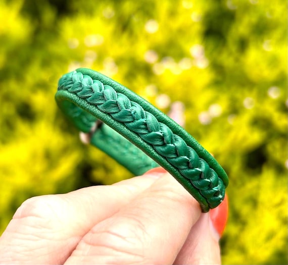 Braided Men's Leather Bracelet. Unisex Kangaroo Lace and Reindeer