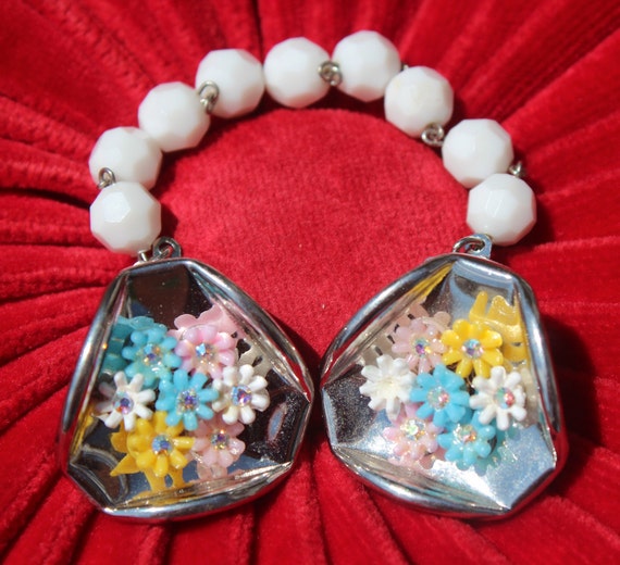 Vintage Retro Floral Sweater Clip Guard: Rhinestone Brooch, Chrome Finish, 1950s 1960s Mid Century Gift