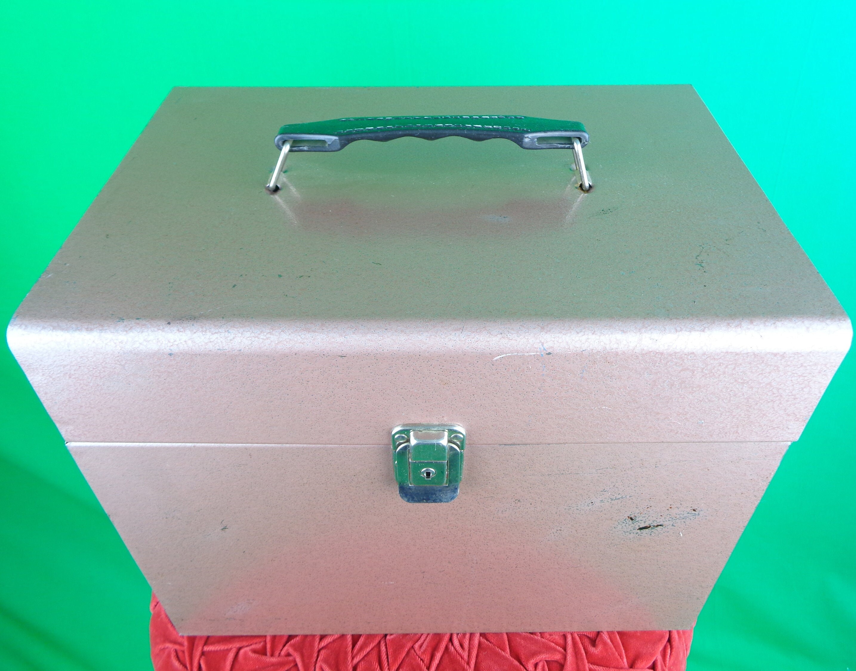 File:Box HHGTTG (1984).jpg - Wikimedia Commons