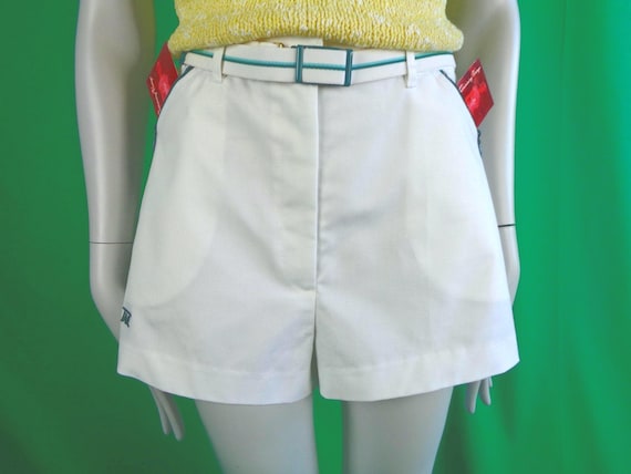 Vintage Retro Tail Clothing Apparel Tennis Golf Mini Shorts Activewear Sport Athletic 1970s 1980s M 11/12 Gift Casual Recreation White Green