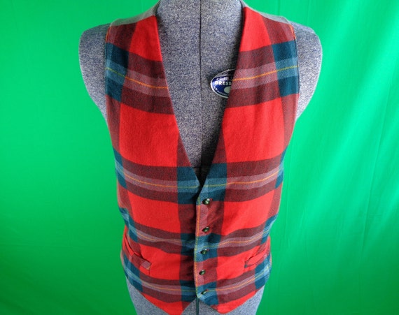 Vintage Retro Clothing Wool Vest Plaid Tartan Tow… - image 6