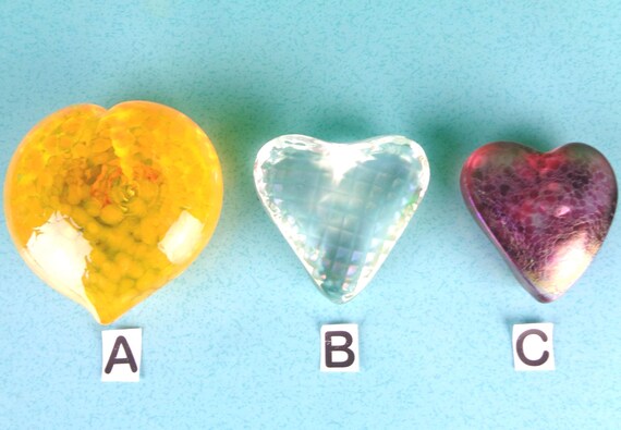 Vintage Signed Art Robert Held Mad Hand Blown Glass Puff Hearts Paperweights Sculpture Home Accent Decor Gift Collectible Keepsakes Mementos