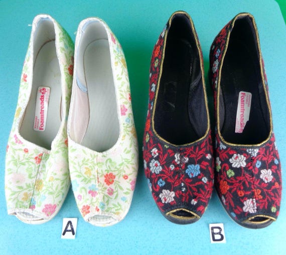 Vintage Foamtreads Wedge Slippers: 60s-70s Mid Century House Loungewear Size 6 Bedroom Boudoir Gift