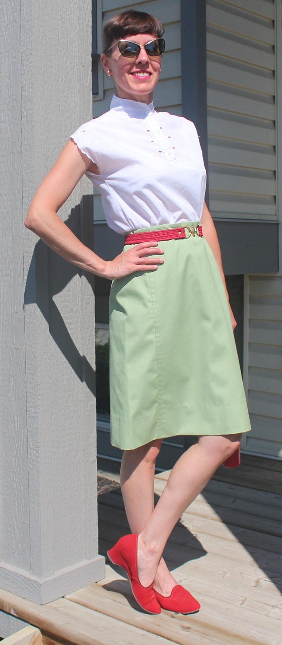 Vintage Retro Women Girl Clothing Green Skirt Kor… - image 5
