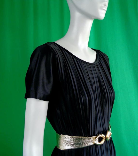 Vintage 1960s Little Black Pleated Medium Dress - Fashion Fair Hi-Lite Party Evening Wedding Gift