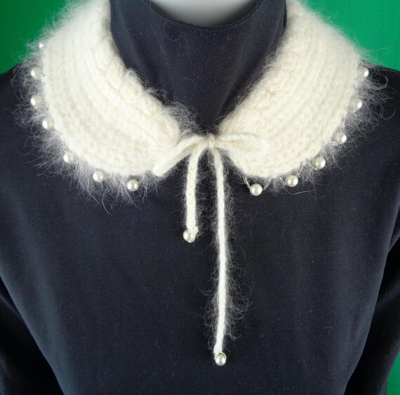 Vintage Retro Handmade Cream Angora Collar Neck Tie 50s 60s Mid Century Cable Knit Blouse Top Pearls Beads Wedding Party Evening Formal Gift