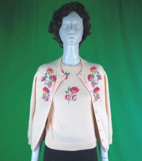 Vintage Retro Clothing Apparel Small Pullover Sweater Top Cardigan Set Wool Angora 1970s 1980s Floral Baby Pink Wedding Party Evening Gift