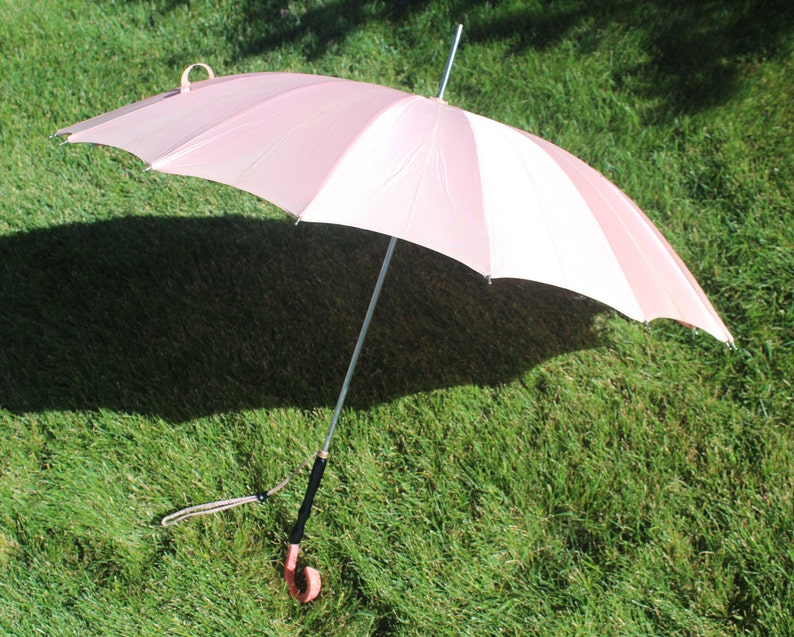 1940s 50s Powder Pink Nylon Plastic Black Wooden Handle Bell Silver Tone Metal Rain Umbrella Parasol Canopy Vintage Retro Vogue Accessories