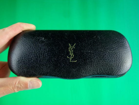 Vintage Yves Saint Laurent Black Sun Read Eyeglasses Wear Case Holder Accessorie Italy Clam Shell 2000s Wedding Evening Party Everyone Gift
