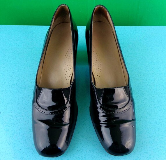 Vintage Retro Celebrity Mary Jane Black Pumps Shoes Slides Footwear 1960s 70s Mid Century 8 1/2 Wedding Party Evening Formal Gift Accessory