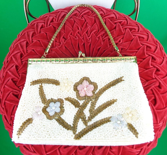 Vintage Retro Accessorie Purse Top Handle Handbag Clutch 1950s 1960s Mid Century Floral Pastel Faux Pearl Bead Gold Chain Wedding Party Gift
