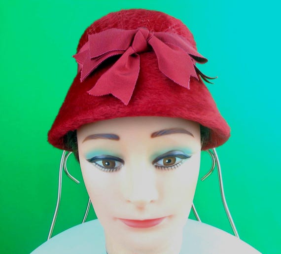 Vintage Ruby Red Mohair Bucket Hat - 1950s Boutique Capulet Bow Veil New York Montreal