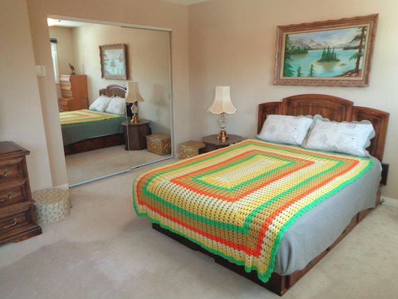 Vintage Retro Handmade Crochet Granny Knit Afghan Blanket Throw Cover Quilt Bedding Spread Comforter 1960s 70s Home Gift Yellow Green Orange